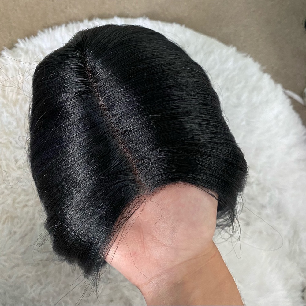 Lacefront wig - Picture 2 of 4